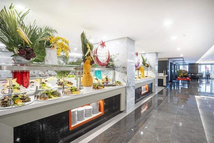 Side utazás Master Family Club Hotel