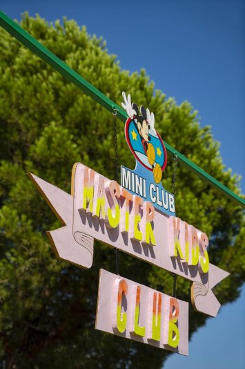 Side utazás Master Family Club Hotel