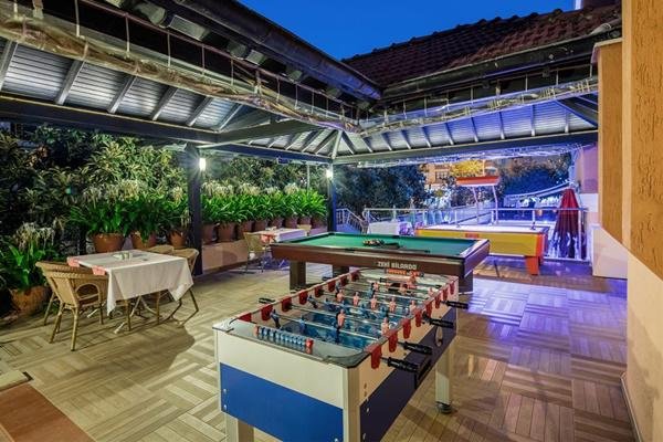 Alanya utazás May Flower Hotel