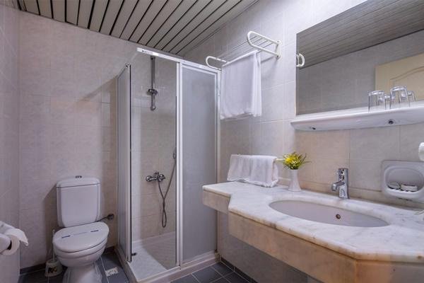 Alanya utazás May Flower Hotel