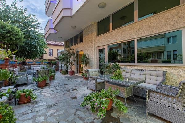 Alanya utazás Sealine