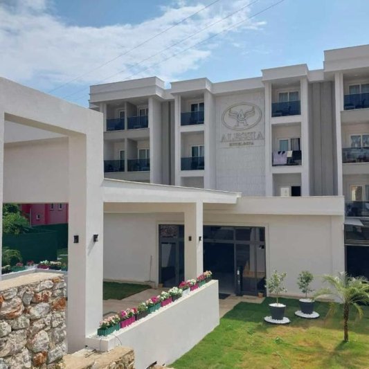 Alessia Hotel & Spa Side