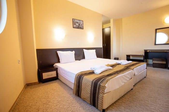 Amaris Hotel Napospart