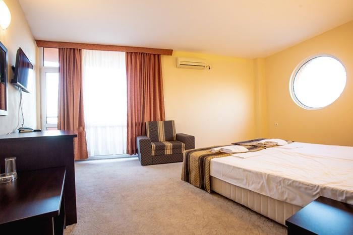 Amaris Hotel Napospart
