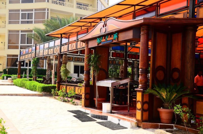 Hurghada utazás Amc Royal Hotel & Spa