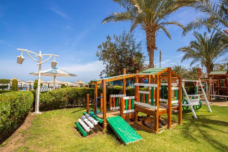 Hurghada utazás Amc Royal Hotel & Spa