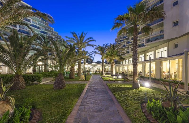 Apollo Beach Hotel Rodosz