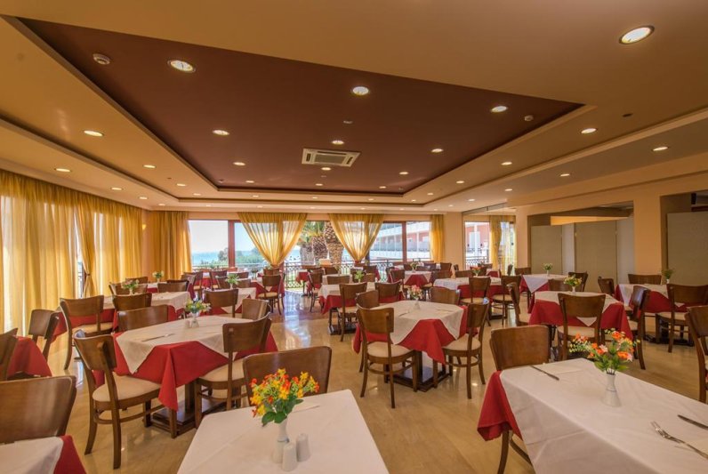 Zakynthos utazás Astir Beach