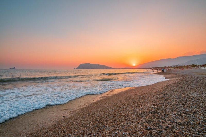 Alanya utazás Avena Resort