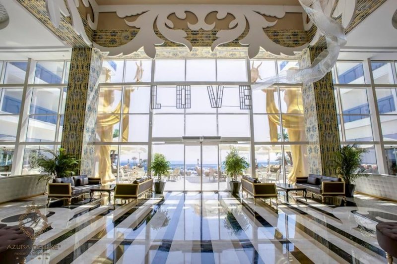 Alanya utazás Azura Deluxe Resort & Spa