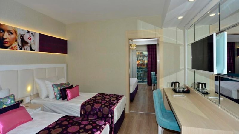 Azura Deluxe Resort & Spa Alanya