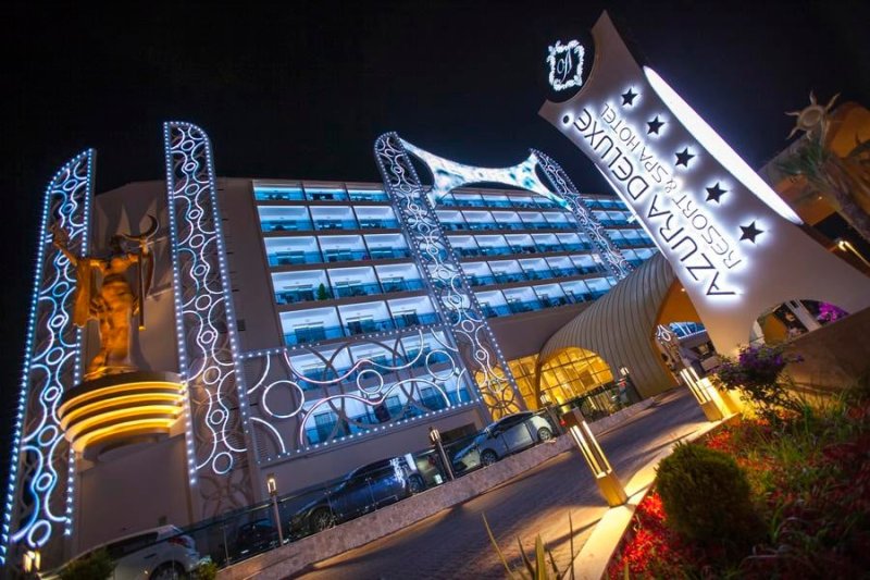 Alanya utazás Azura Deluxe Resort & Spa