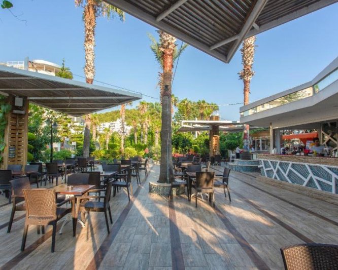 Alanya utazás Beach Club Doganay