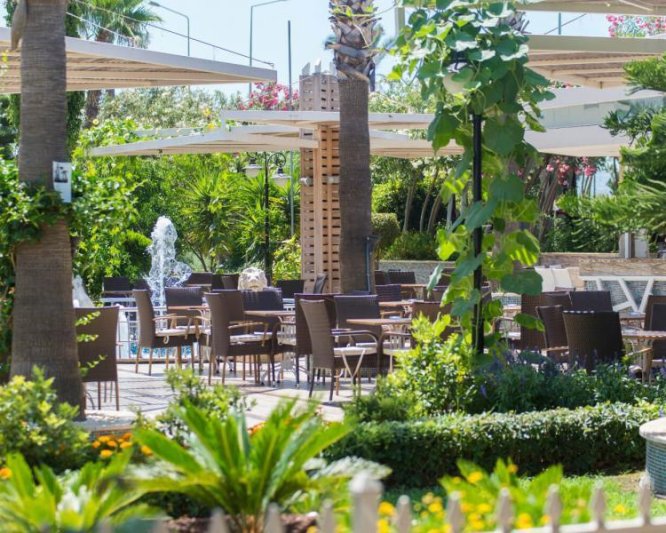 Alanya utazás Beach Club Doganay