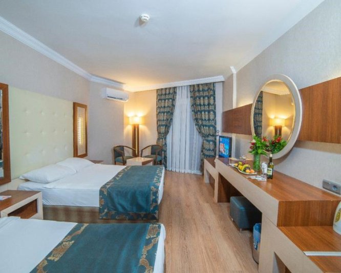 Alanya utazás Beach Club Doganay