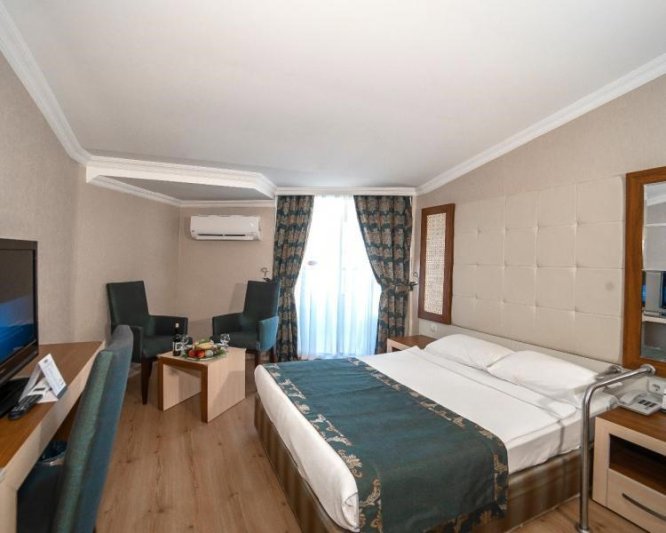 Alanya utazás Beach Club Doganay