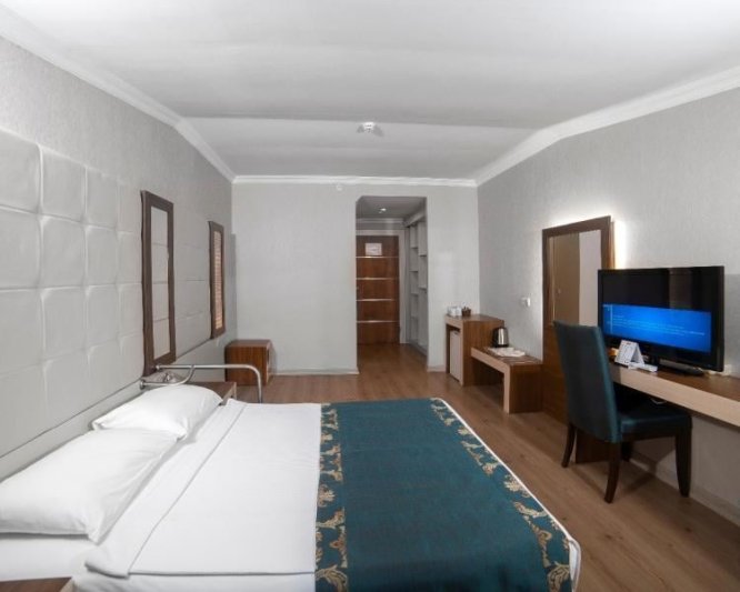 Alanya utazás Beach Club Doganay