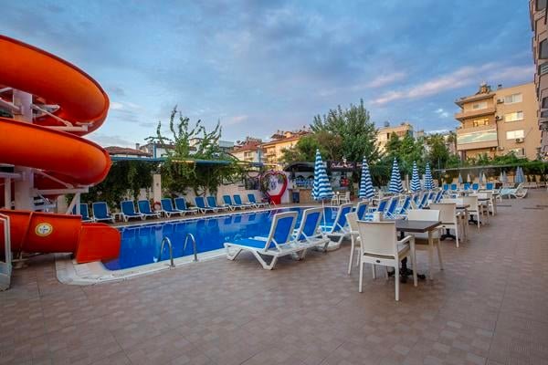 Alanya utazás Sealine