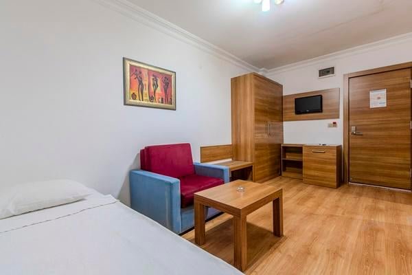 Alanya utazás Sealine