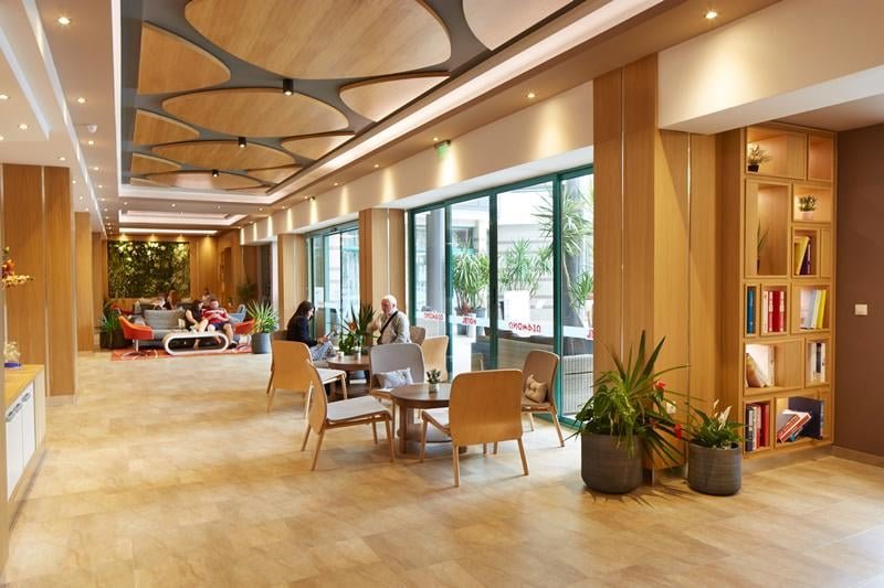 Napospart utazás Diamond Hotel