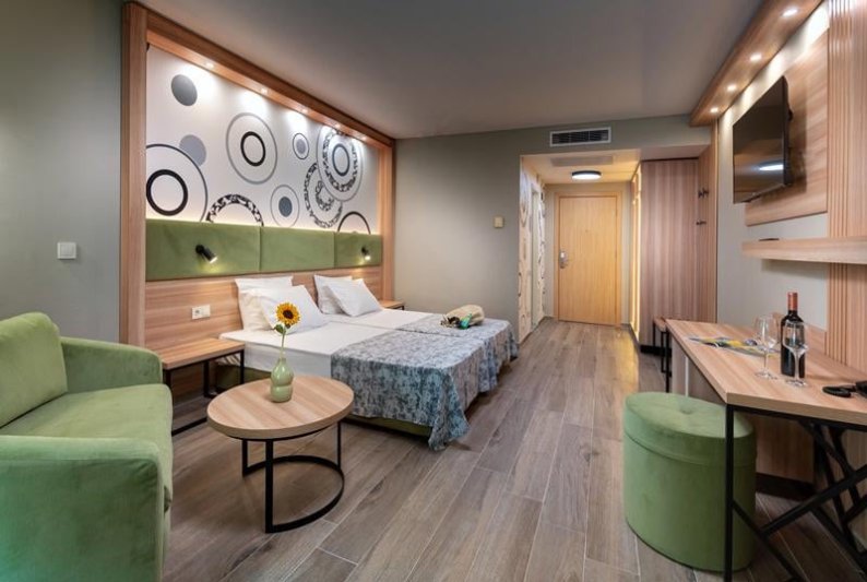 Napospart utazás Diamond Hotel