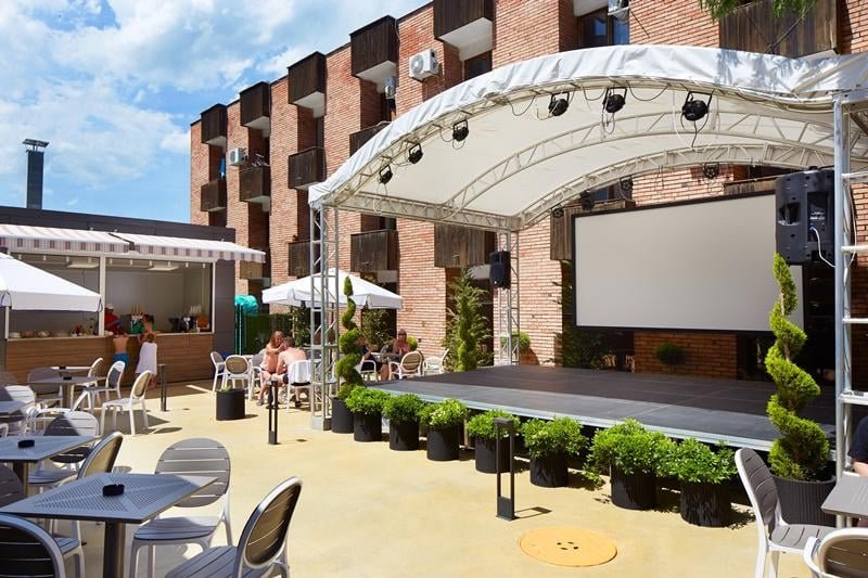 Napospart utazás Diamond Hotel