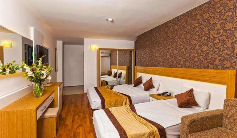 Alanya utazás Eftalia Downtown Hotel ex.: Eftalia Aytur Hotel