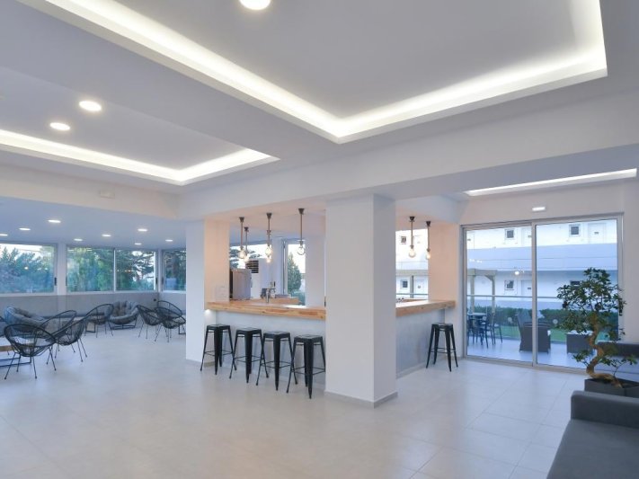 Rodosz Faliraki utazás Evita Bay Hotel