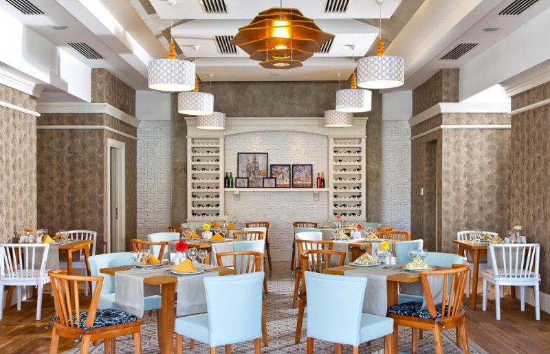 Antalya utazás Grand Park Lara