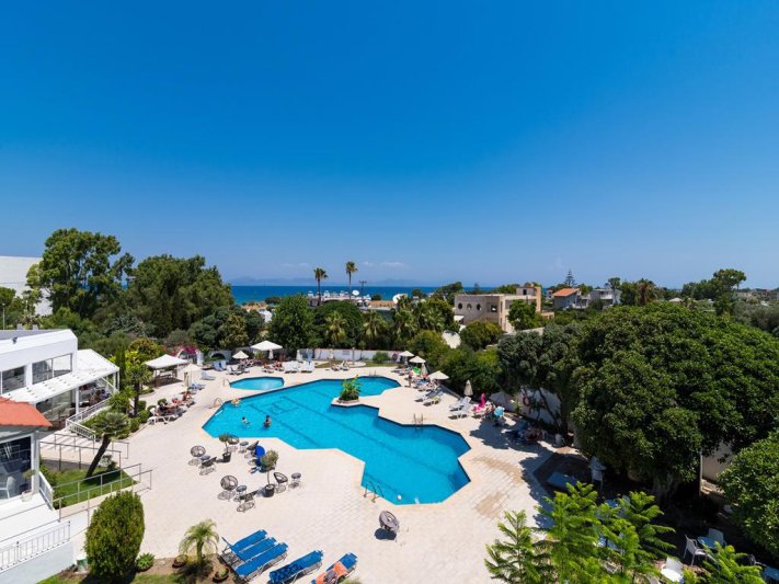 Rodosz Theologos utazás Happy Days