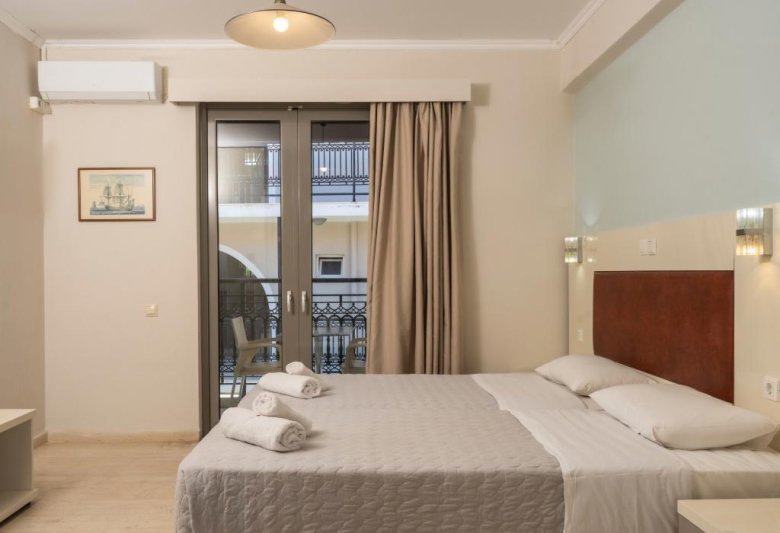 Zakynthos utazás Karras Livin