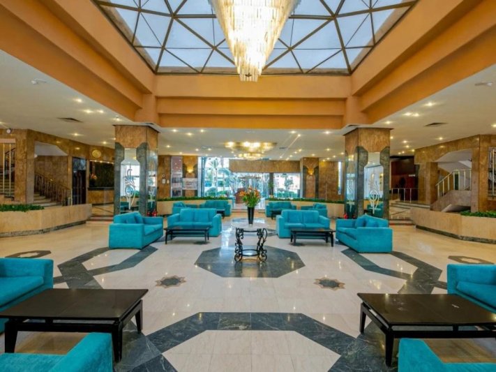 Hurghada utazás Marlin Inn Azur Resort