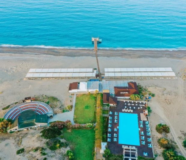 Side utazás Master Family Club Hotel