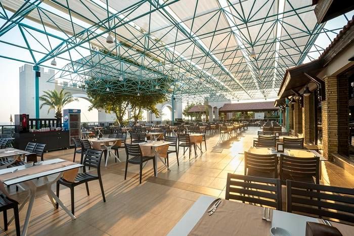 Master Family Club Hotel Side