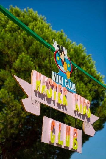 Master Family Club Hotel Side