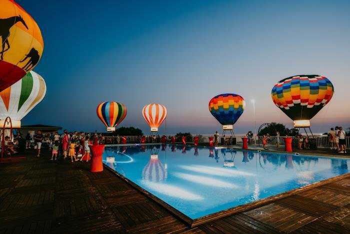 Master Family Club Hotel Side
