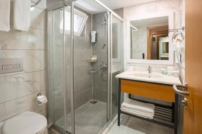 Side utazás Master Family Club Hotel