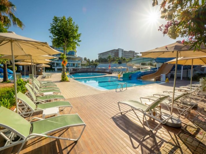 Alanya utazás Mc Beach Park Resort
