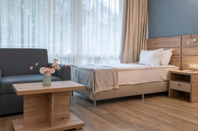 Napospart utazás Neptun Beach