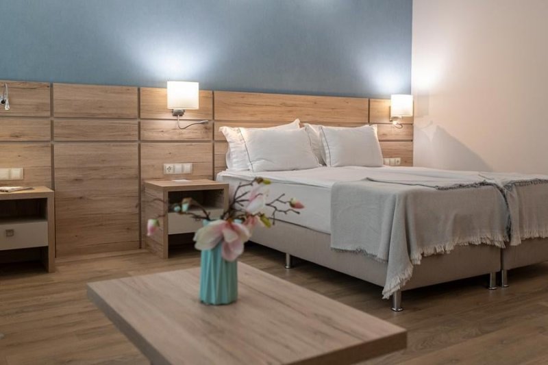 Napospart utazás Neptun Beach