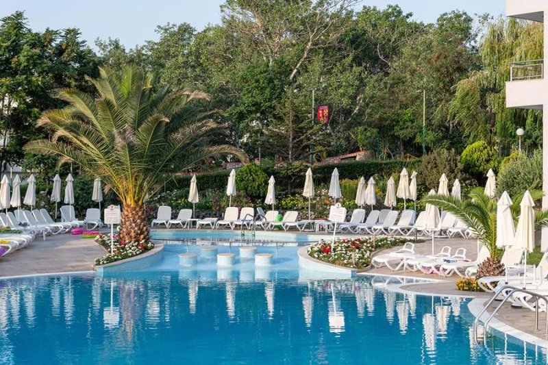 Napospart utazás Neptun Beach