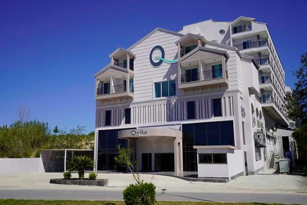 Q Ella Beach Hotel Side