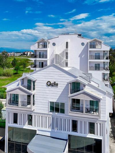 Q Ella Beach Hotel Side