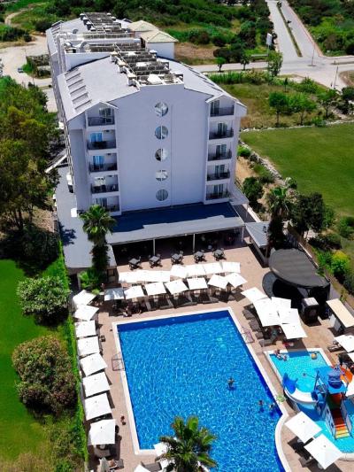Q Ella Beach Hotel Side