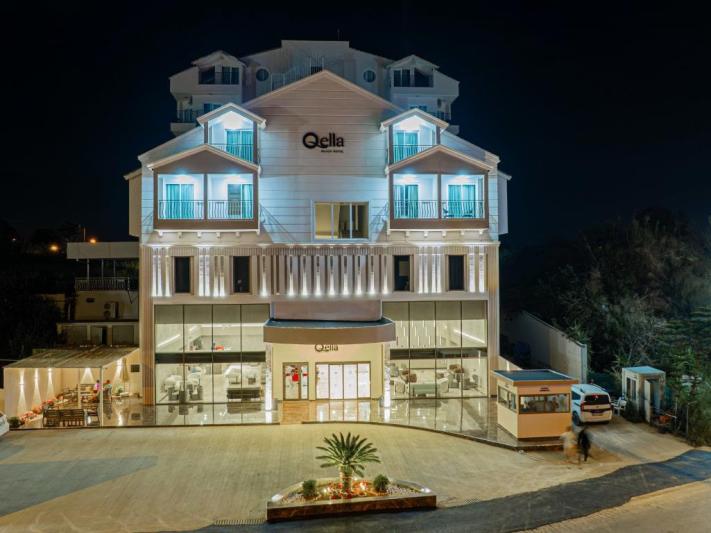 Q Ella Beach Hotel Side