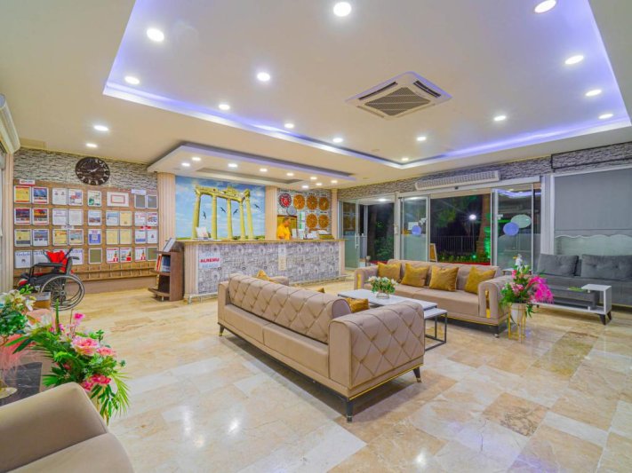 Side utazás Sayanora Hotel