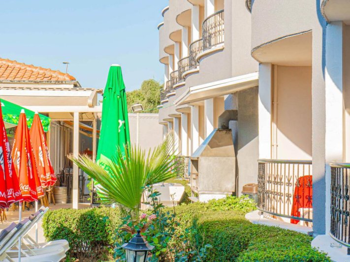 Side utazás Sayanora Hotel