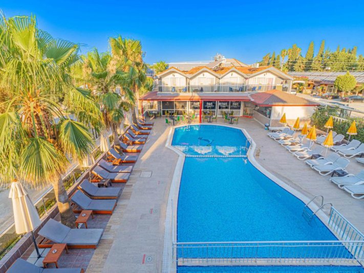 Side utazás Sayanora Hotel