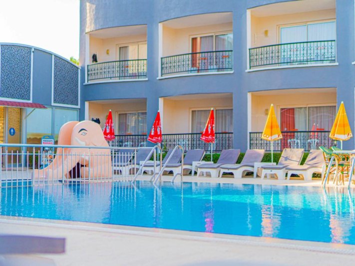 Side utazás Sayanora Hotel