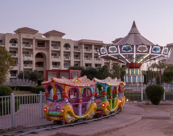 Hurghada utazás Serenity Alma Resort 